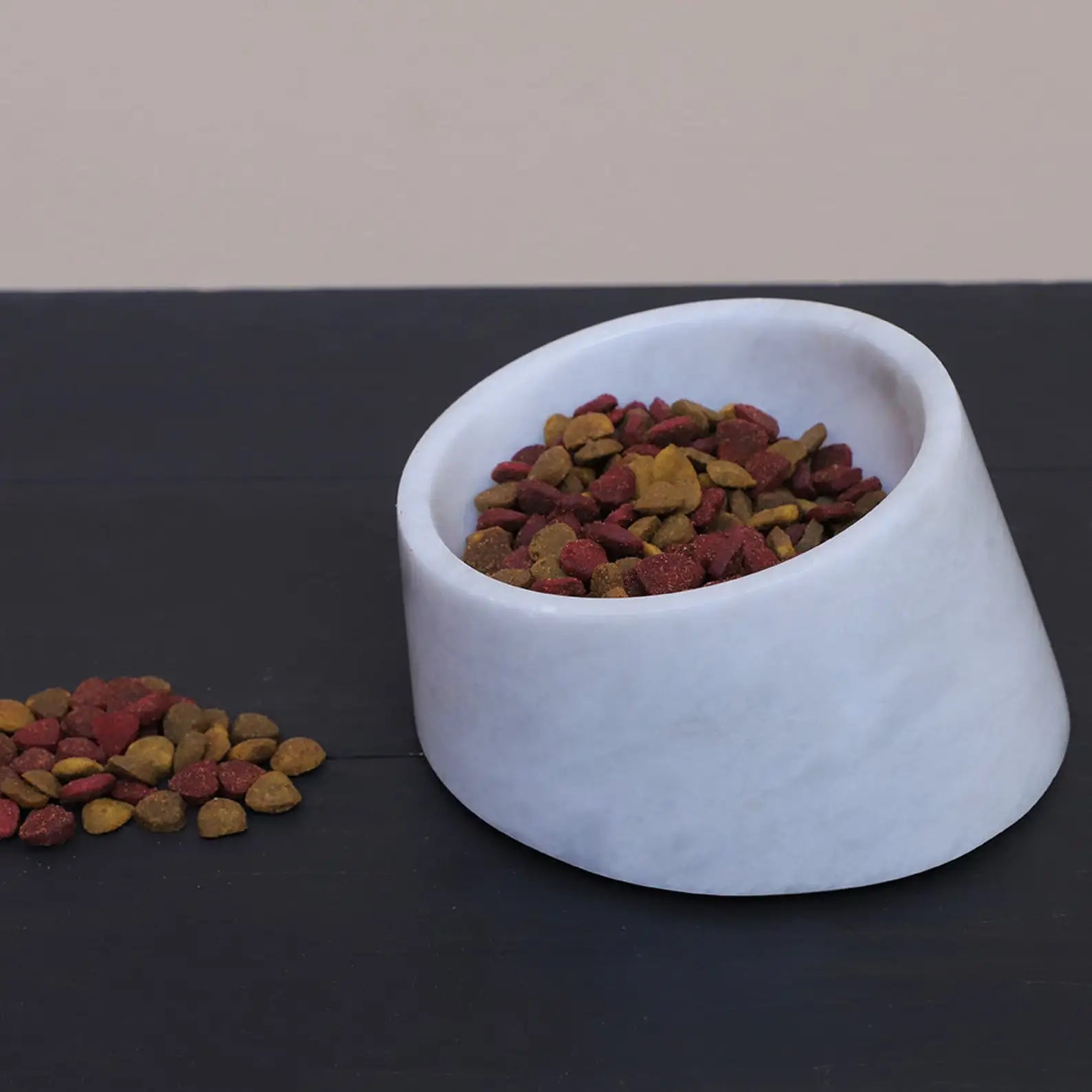 Polished Carrara White Marble Pet Bowl - Natural Onyx Stone Feeder for Dogs & Cats
